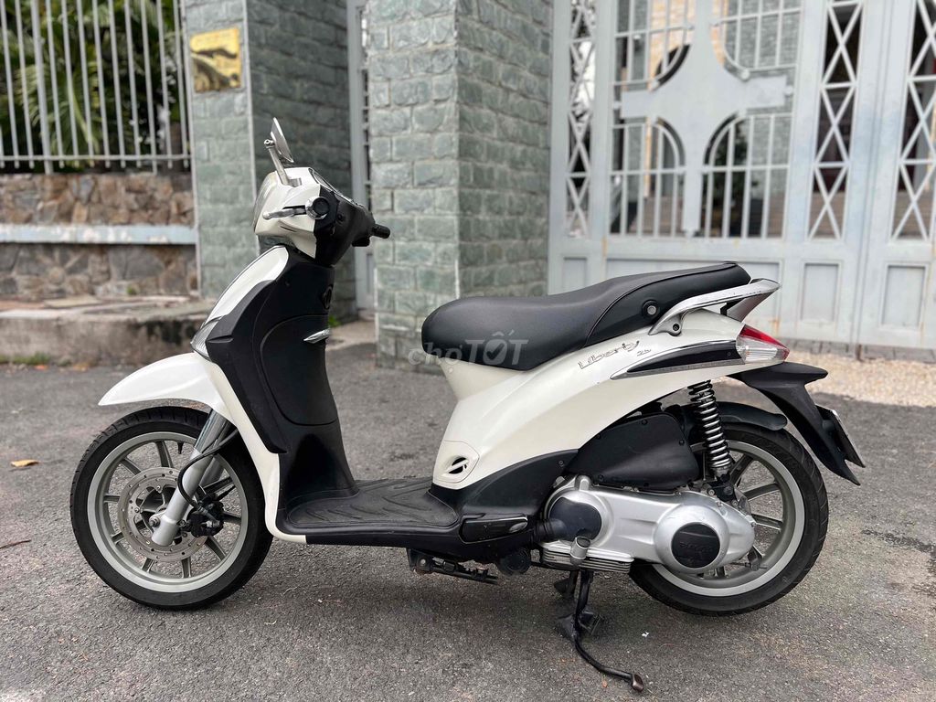 liberty 125 ie phun xăng điện tử 2011 bstp. Mua bán Xe máy tại Quận 11 Tp Hồ Chí Minh được đăng bởi Quang Đán hình 4