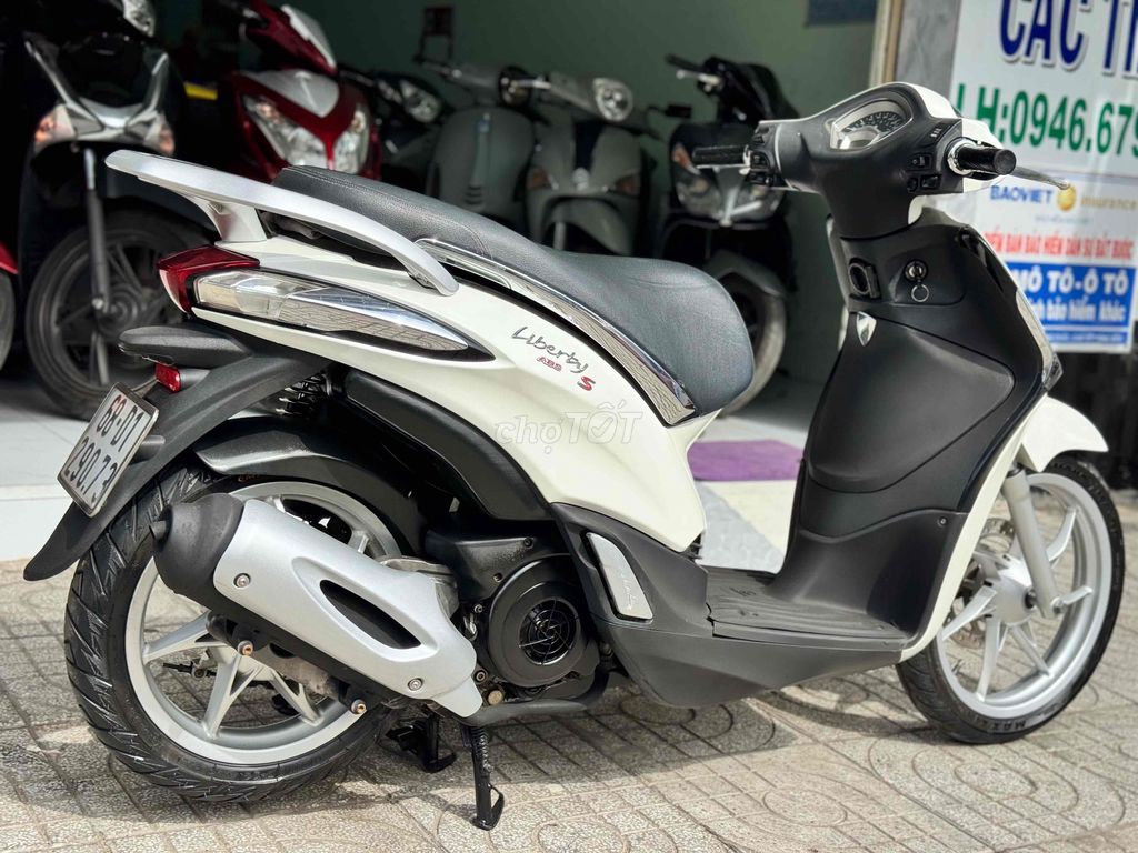 📣 Piaggio Liberty S 125cc thắng ABS đời cao Trắng. Mua bán Xe máy tại Thành phố Rạch Giá Kiên Giang được đăng bởi Xe Máy Thanh Phương hình 12