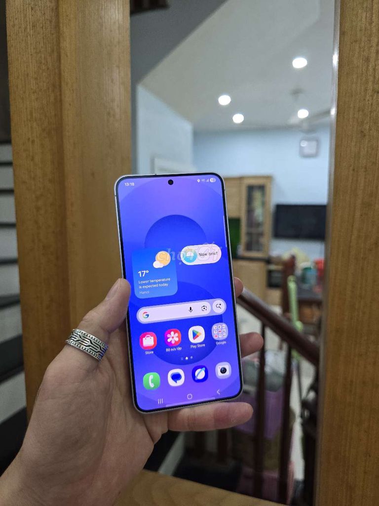 Galaxy S25 SSVN 256GB BH 9/2026 bán hoặc trao đổi. Mua bán Điện thoại tại Quận Hoàng Mai Hà Nội được đăng bởi Khoa America hình 1