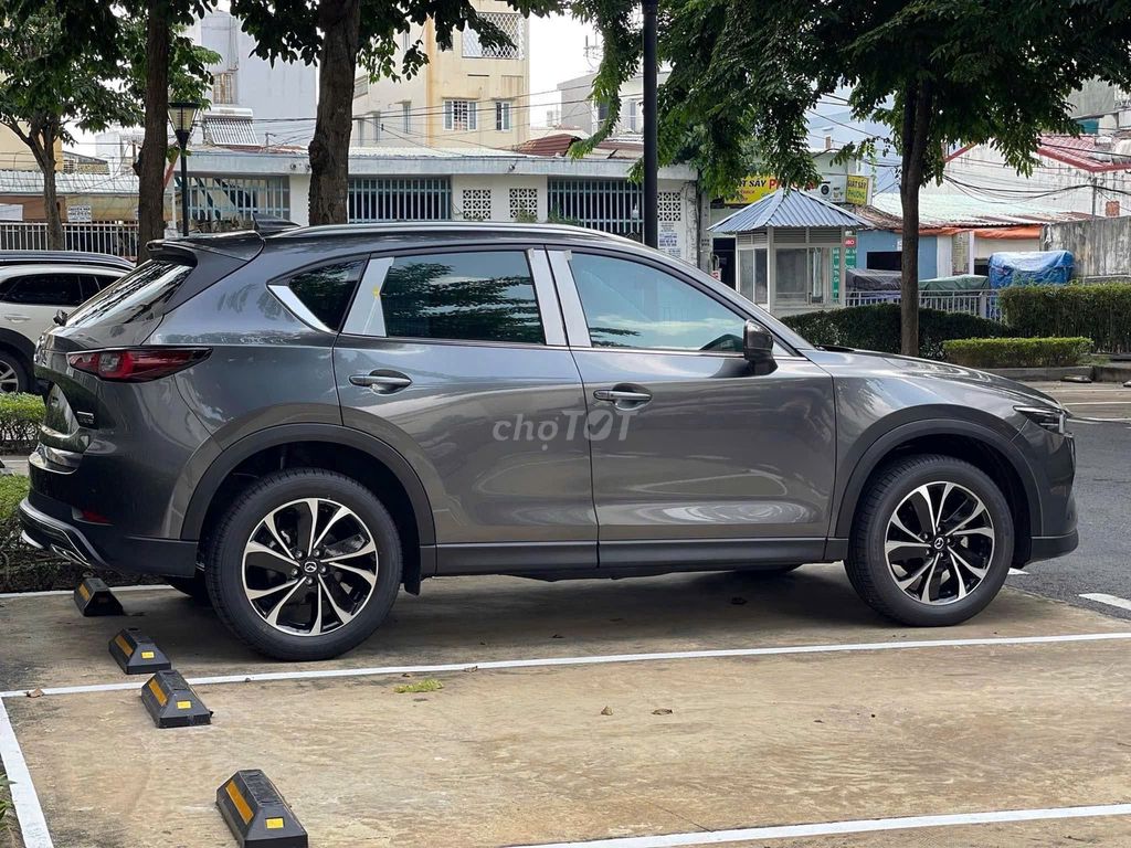 Mazda CX 5 2025 Ưu đãi giá chạm đáy. Mua bán Ô tô tại Quận 7 Tp Hồ Chí Minh được đăng bởi  Mazda Quận 7 hình 4