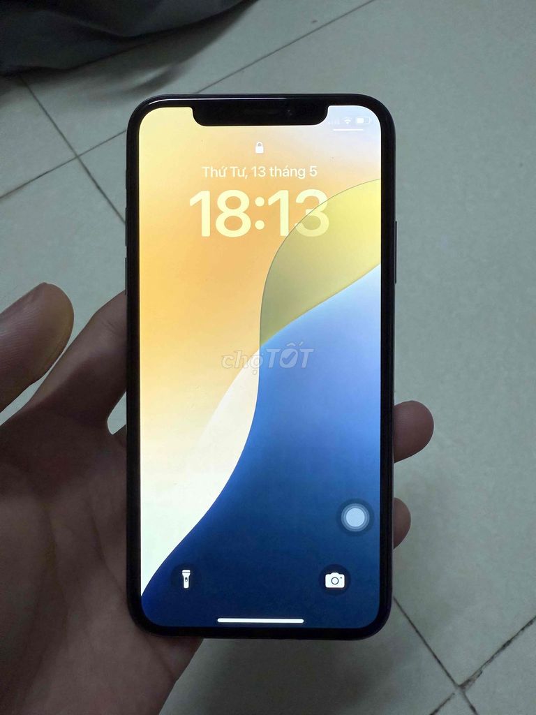 iPhone Xs Đen 256gb. Mua bán Điện thoại tại Quận Cầu Giấy Hà Nội được đăng bởi duc dat hình 1