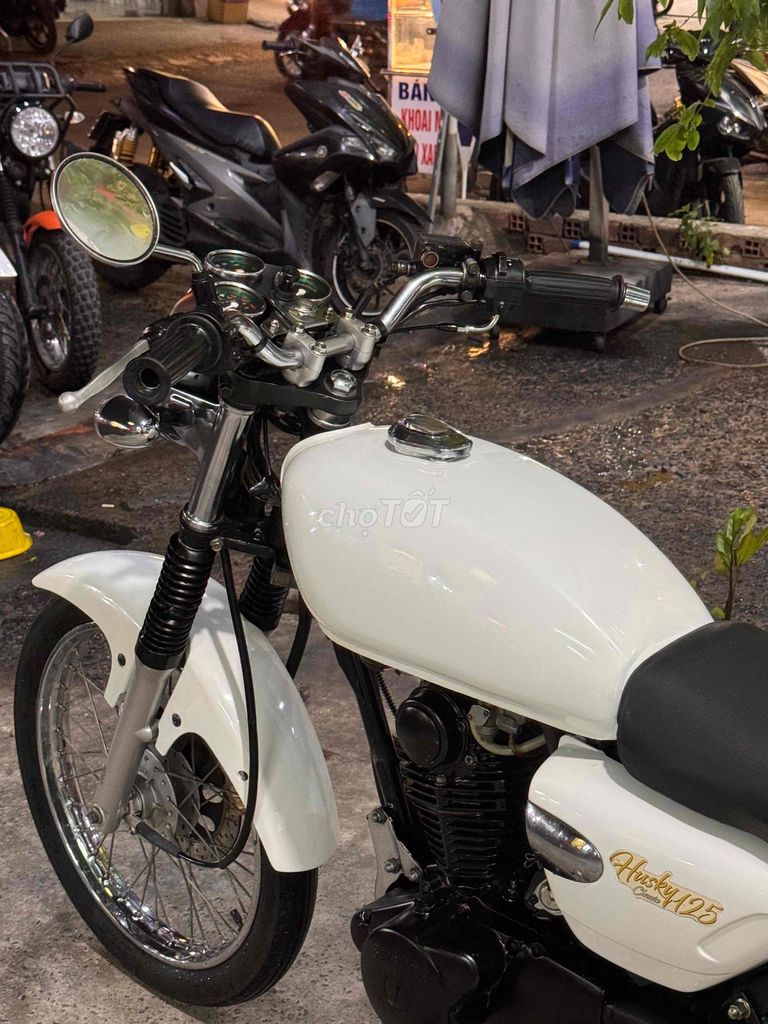 Cần bán SYM Husky 125 2018 Biển SG 9 chủ. Mua bán Xe máy tại Quận Bình Tân Tp Hồ Chí Minh được đăng bởi Việt Motor Bình Tân hình 5