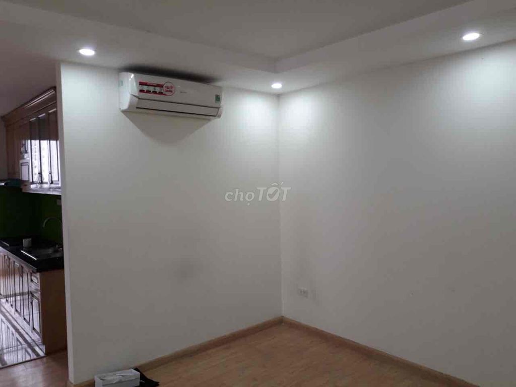 Cho thuê căn hộ chung cư 2pn tại 60B Nguyễn Huy Tưởng, quận Thanh Xuân