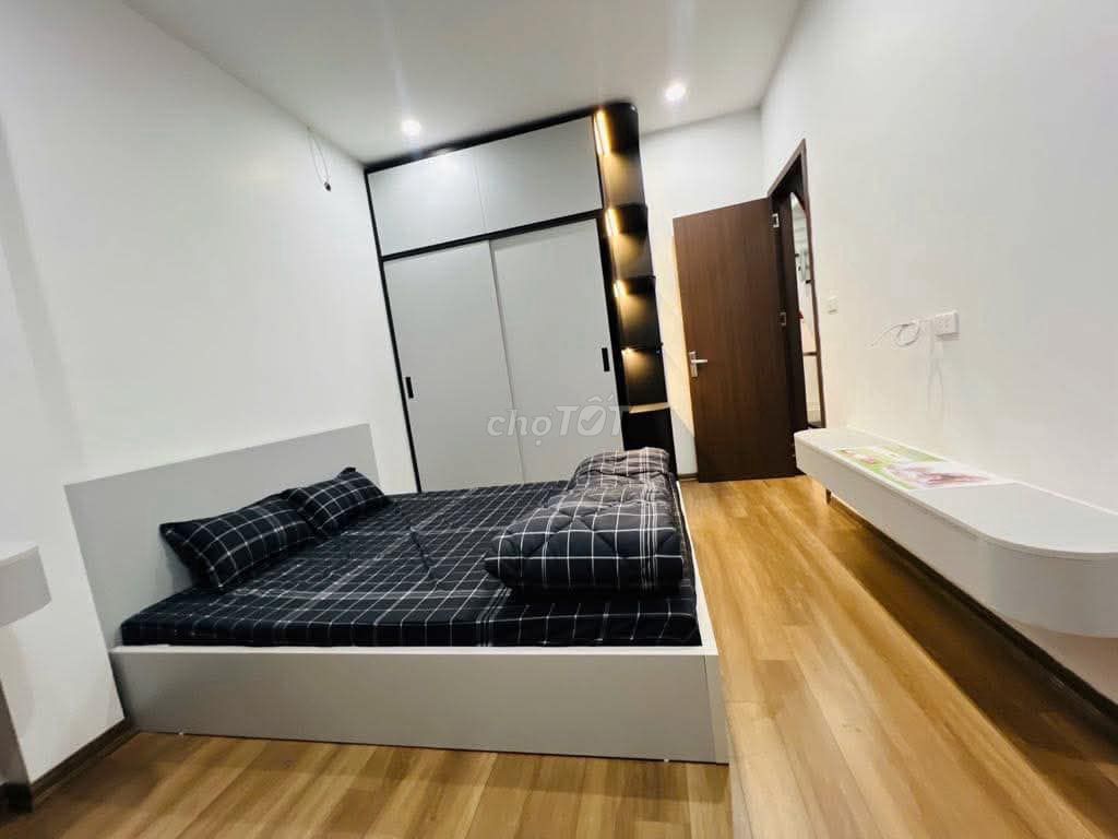 Bán nhà Ngã Tư Sở, trung tâm Đống Đa. Nhà đẹp 6 tầng, 5pn chỉ 5.5 tỷ. Mua bán nhà ở tại Quận Đống Đa Hà Nội được đăng bởi Mr Chung hình 1