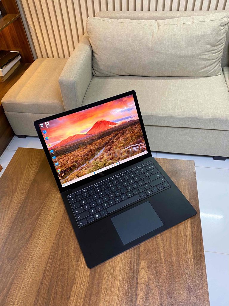 Microsoft Surface Laptop 4. Mua bán Laptop tại Thành phố Thủ Đức Tp Hồ Chí Minh được đăng bởi Vũ Surface hình 1