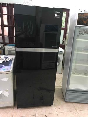 tủ lạnh Samsung inverter 384L còn siêu mới ạ!