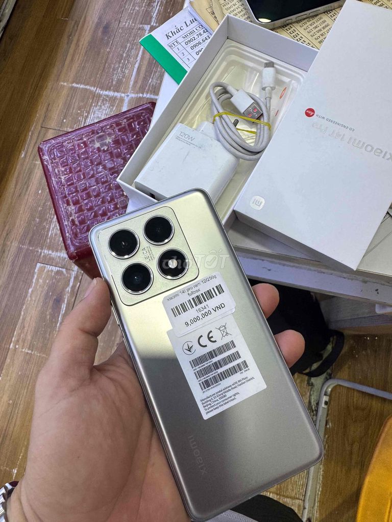 Xiaomi 14T Pro 256GB Xám 99% Fullbox sạc zin. Mua bán Điện thoại tại Quận Bình Tân Tp Hồ Chí Minh được đăng bởi Bình hình 1