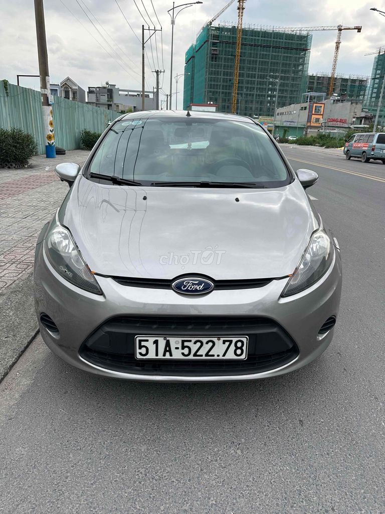 Ford Fiesta 2013 1.6 AT xe cực mới rin 100%. Mua bán Ô tô tại Quận 12 Tp Hồ Chí Minh được đăng bởi tuan minh hình 3