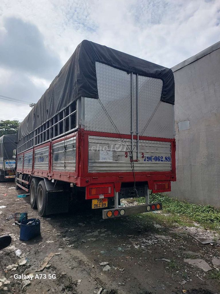 Uman 15t hạ tải đời 2015 thùng bạt. Mua bán Xe tải, xe ben tại Thành phố Thuận An Bình Dương được đăng bởi Tran van thuong hình 3
