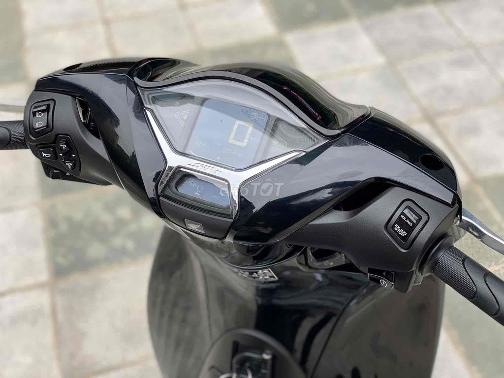 SH125 CBS 2023 zin chất - Trả trước 40tr nhận xe✅. Mua bán Xe máy tại Quận Hà Đông Hà Nội được đăng bởi Nguyễn thị xuân hình 3