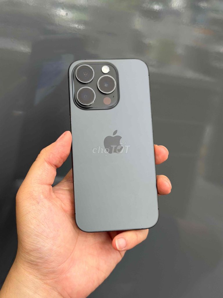 iPhone 15 Pro Đen Lock Mỹ chip A17 Pin 89% đẹp 99. Mua bán Điện thoại tại Quận Ninh Kiều Cần Thơ được đăng bởi Quý Mobile Cần thơ hình 1
