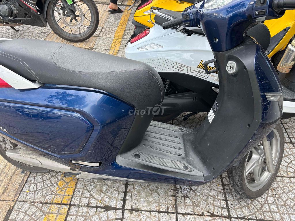 Xe máy điện Vinfast Klara A2. Mua bán Xe điện tại Quận Cẩm Lệ Đà Nẵng được đăng bởi Hi hình 2