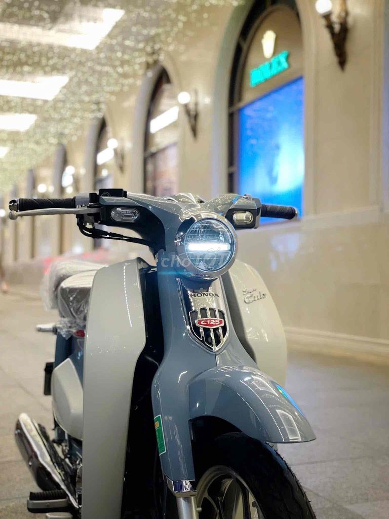 Honda Super Cub C125 2025 Xám trắng 480km. Mua bán Xe máy tại Quận Cầu Giấy Hà Nội được đăng bởi Tuấn Việt Motor hình 2