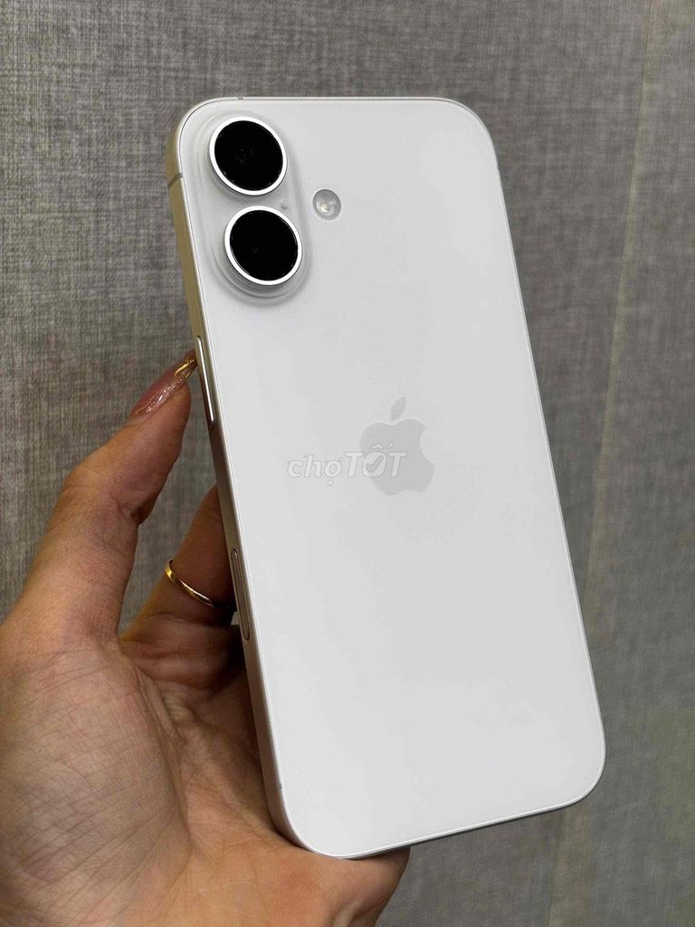 iPhone 16 128GB Trắng VN Zin Keng Pin 95 Chip A18. Mua bán Điện thoại tại Quận Ninh Kiều Cần Thơ được đăng bởi Quý Mobile Cần thơ hình 1