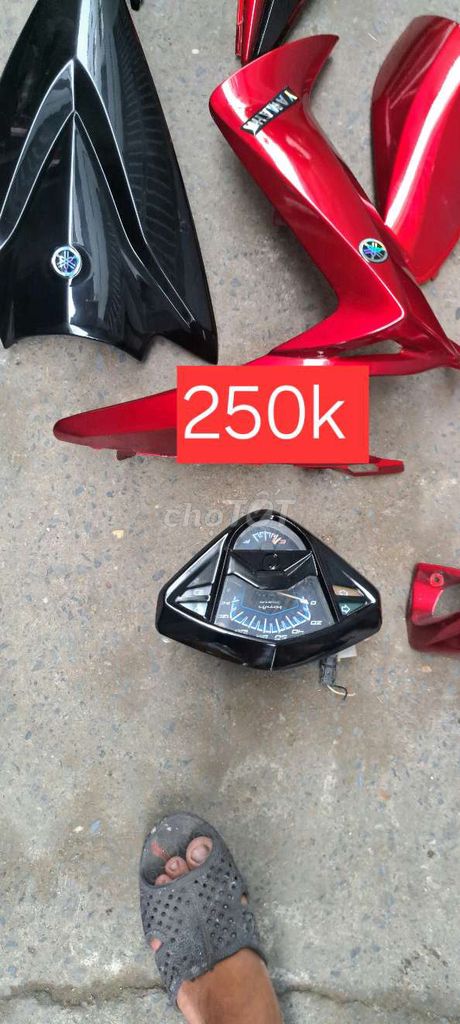 Phụ tùng xe Yamaha Luvias Đỏ Đen. Mua bán Phụ tùng xe tại Quận Bình Tân Tp Hồ Chí Minh được đăng bởi  Võ Vinh hình 3