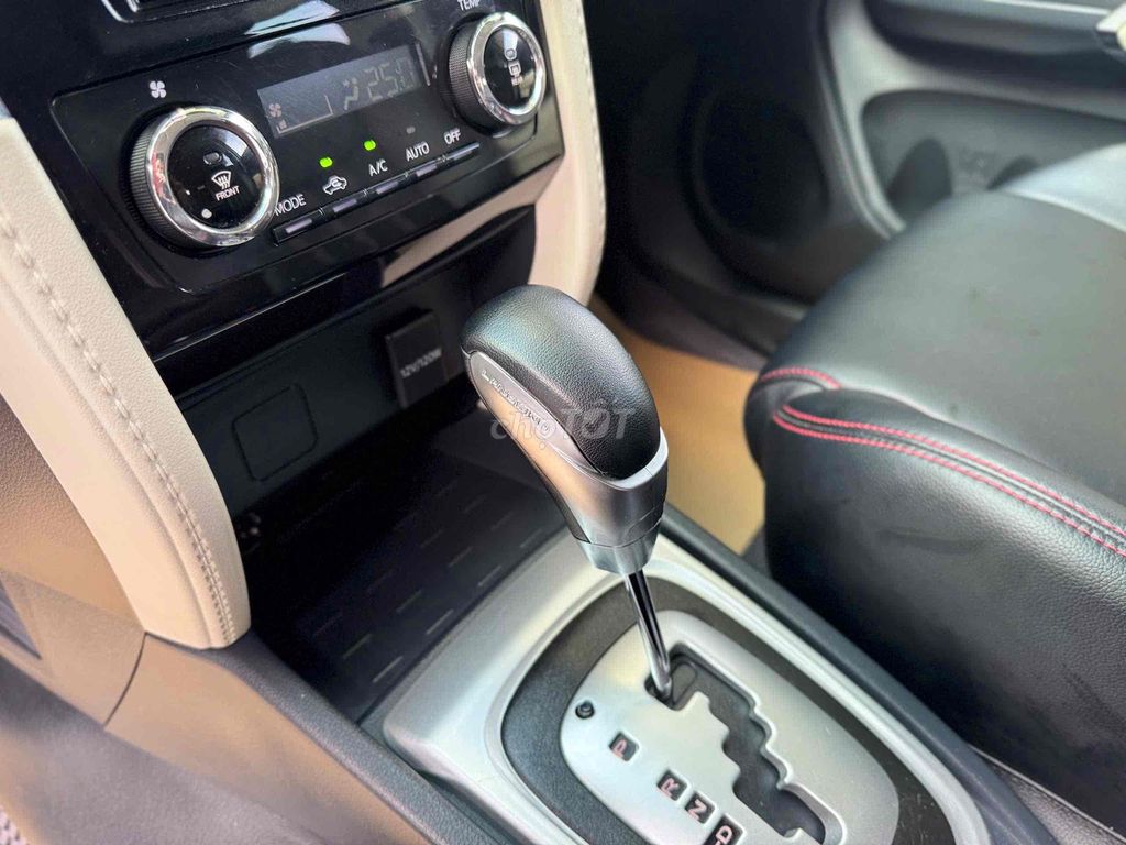 Toyota Rush 2019 1.5AT xe gia đình đi 45.000 đẹp