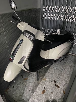 Chính chủ bán xe Vespa Sprint 2019 125. Mua bán Xe máy tại Quận 1 Tp Hồ Chí Minh được đăng bởi Nam