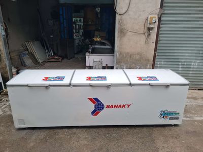 Tủ đông suốt sanaky 3 cánh inverter 1300L. Mua bán Tủ lạnh tại Quận Tân Phú Tp Hồ Chí Minh được đăng bởi Hoàng Lan