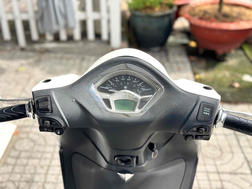 📣 Piaggio Liberty S 125cc thắng ABS đời cao Trắng. Mua bán Xe máy tại Thành phố Rạch Giá Kiên Giang được đăng bởi Xe Máy Thanh Phương hình 14