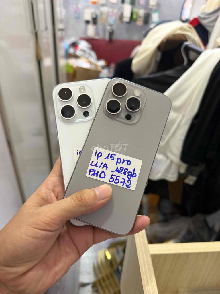 Apple iPhone 15 Pro 128GB Nhiều màu QuốcTế. Mua bán Điện thoại tại Quận Hải Châu Đà Nẵng được đăng bởi Hoàng Táo 273 Nguyễn Hoàng hình 1