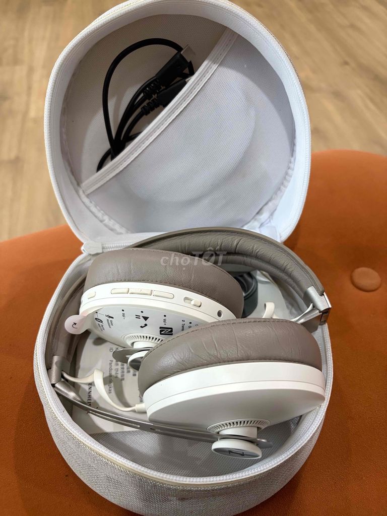 Bán tai nghe Sennheiser Momentum Wireless 3. Mua bán Tivi, Âm thanh tại Thành phố Thủ Đức Tp Hồ Chí Minh được đăng bởi Lâm hình 1