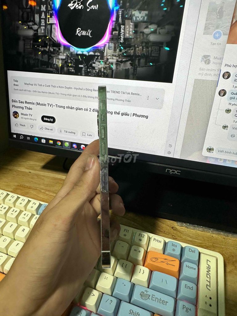 cần pass lại 12prm full zin pin 86. Mua bán Điện thoại tại Quận Hai Bà Trưng Hà Nội được đăng bởi Tuyển Phạm hình 4