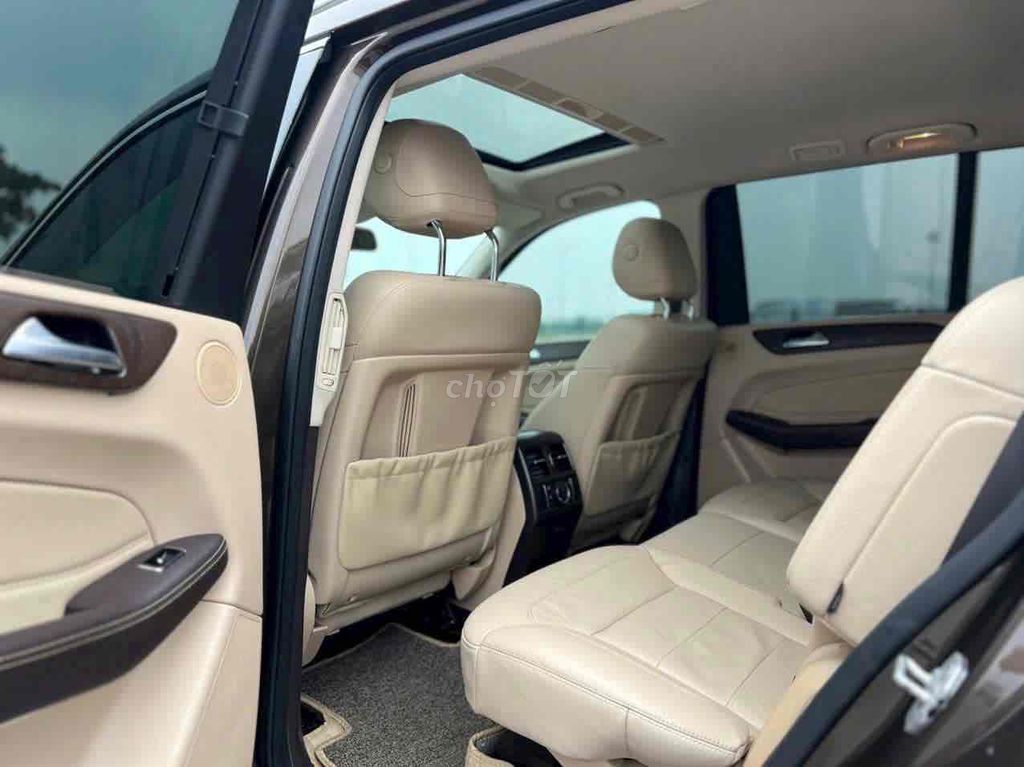 Mercedes Benz GLS400 4Matic nhập Mỹ 2016 màu nâu. Mua bán Ô tô tại Quận Cầu Giấy Hà Nội được đăng bởi Cao Quý hình 13