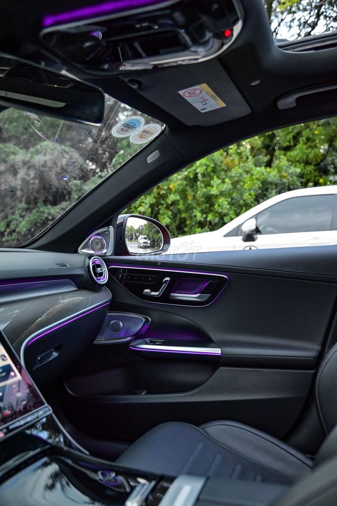 Mercedes C300 AMG all new model 2022 Nhập Đức. Mua bán Ô tô tại Quận 7 Tp Hồ Chí Minh được đăng bởi JENNIE hình 12