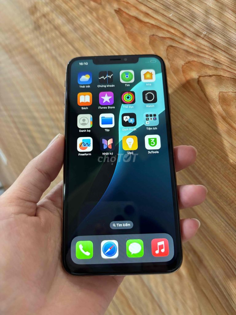 Apple iPhone XS Max Vàng dùng wifi. Mua bán Điện thoại tại Quận Ninh Kiều Cần Thơ được đăng bởi everest hình 1