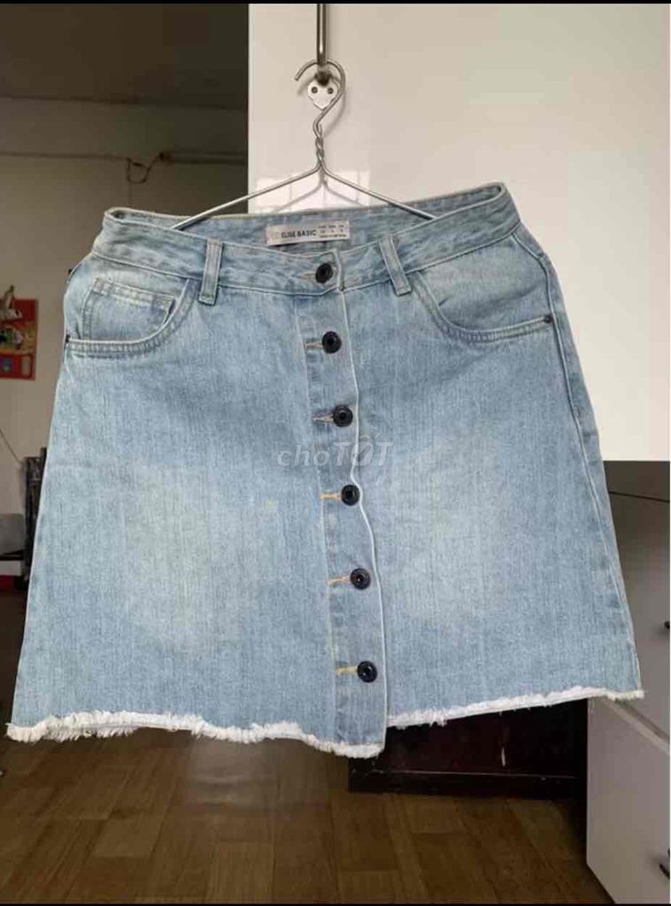 Chân váy Elise Jean nữ size M. Mua bán Quần áo tại Quận Ba Đình Hà Nội được đăng bởi Nguyen thanh mai hình 1