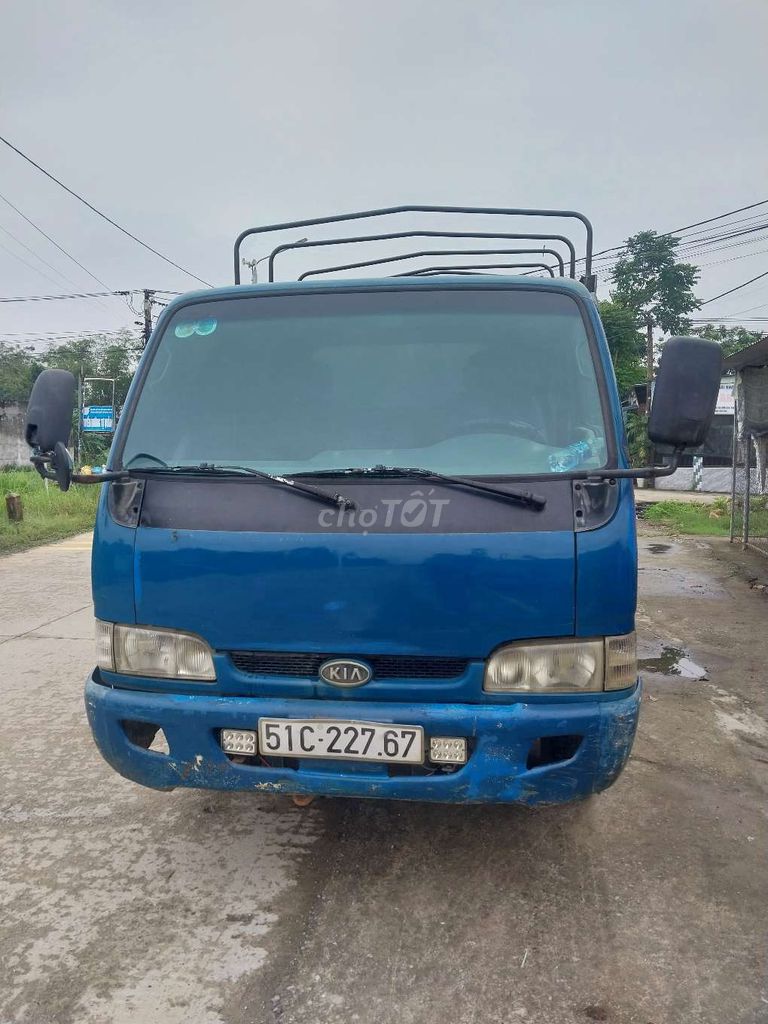 Kia k3000  đời 2001