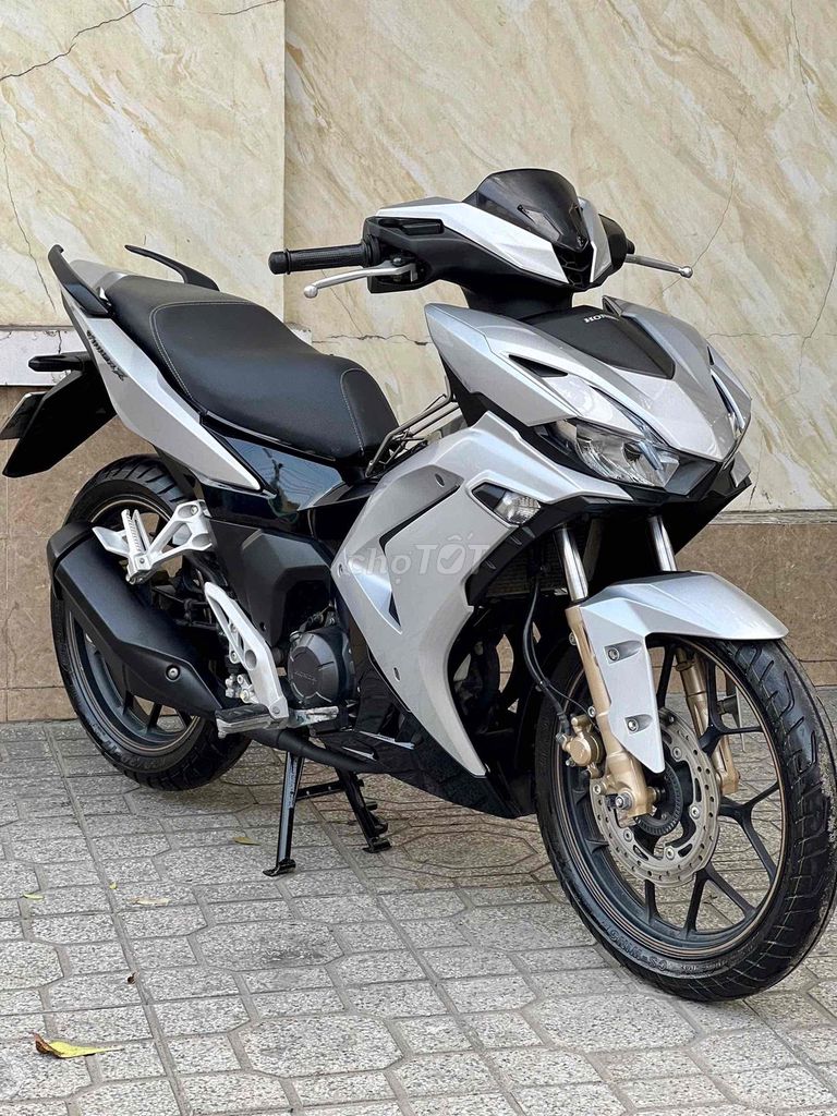 honda winner v3 bstp máy móc nguyên zin 9chủ. Mua bán Xe máy tại Quận 12 Tp Hồ Chí Minh được đăng bởi CHXM Phương Nam Chuyên Bán Xe Trả Góp Bao Nợ Xấu hình 1