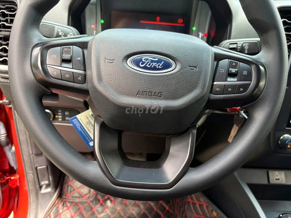 Ford Ranger 2024 máy dầu, số tự động 2 cầu. Mua bán Ô tô tại Quận Gò Vấp Tp Hồ Chí Minh được đăng bởi Xuân Trường hình 6
