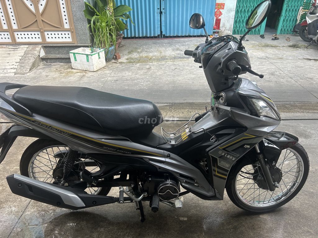 SYM Galaxy 50cc 4000км Серо-черный