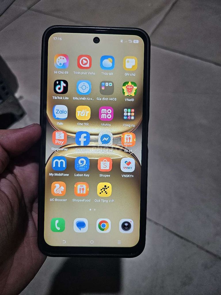 Tecno Spark Đen Đã sử dụng. Mua bán Điện thoại tại Quận 7 Tp Hồ Chí Minh được đăng bởi Huỳnh Vũ hình 1