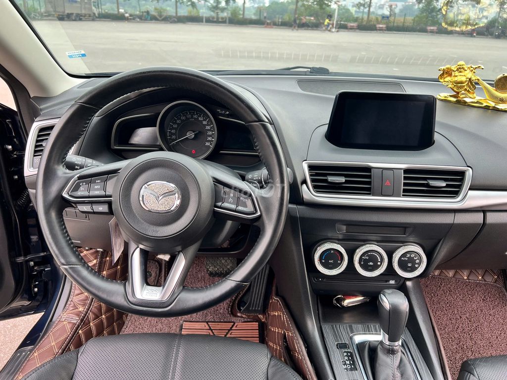 Mazda 3 Facelit, 2017 1.5 AT Sedan. Rất Mới. Mua bán Ô tô tại Quận Long Biên Hà Nội được đăng bởi Phạm Ngọc Lâm hình 12