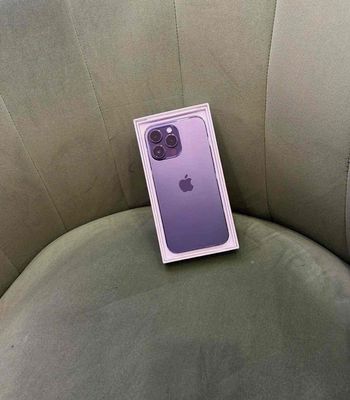 iphone 14pro 1tb tím qtế mỹ pin100 zin áp suất