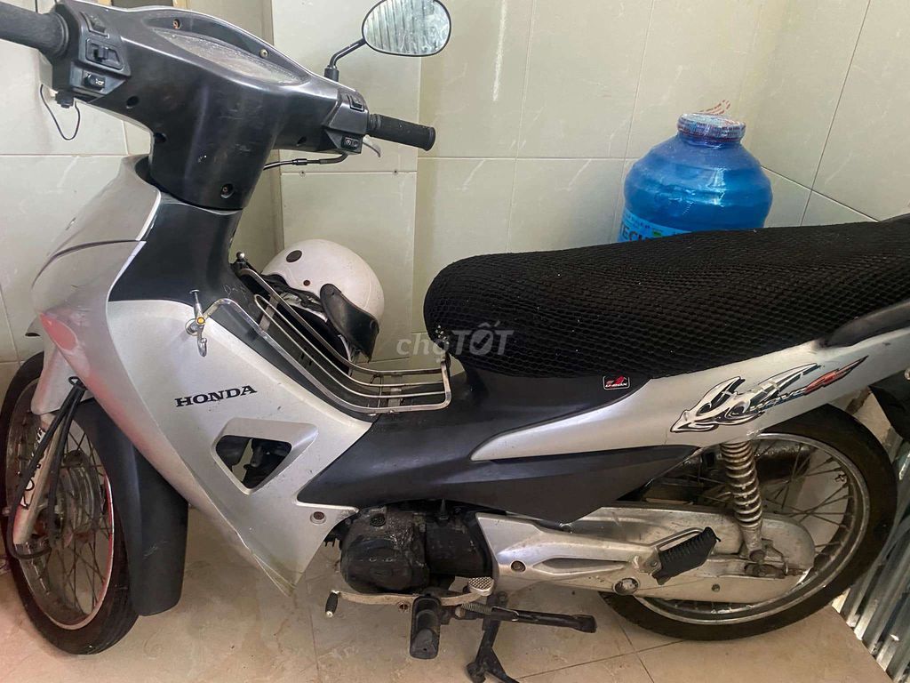 Xe wave nguyên zin 2008 làm wave kiểng, biển số TP. Mua bán Xe máy tại Quận 8 Tp Hồ Chí Minh được đăng bởi Tống Hellen hình 3