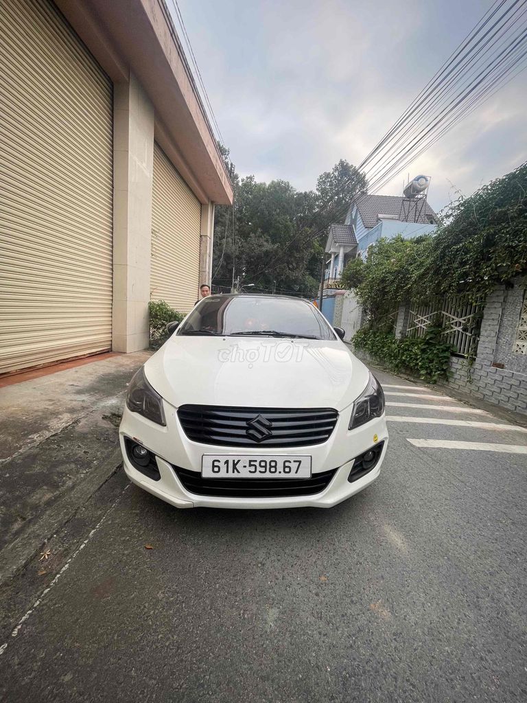 Suzuki Ciaz 2019 1.4 AT - 92000 km. Mua bán Ô tô tại Thành phố Thủ Dầu Một Bình Dương được đăng bởi ThắngLê hình 5