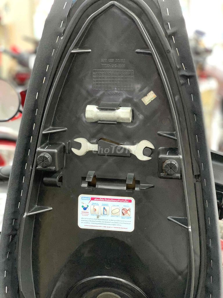 Ab 110 FI xe Thái SKSM trùng nhau zin 1 đời chủ. Mua bán Xe máy tại Quận Phú Nhuận Tp Hồ Chí Minh được đăng bởi Cungsport hình 7