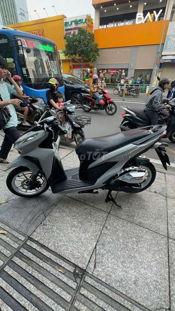 Honda Vario 125 2019 mới 90% Bstp chính chủ. Mua bán Xe máy tại Quận Tân Phú Tp Hồ Chí Minh được đăng bởi Tuanduy hình 4