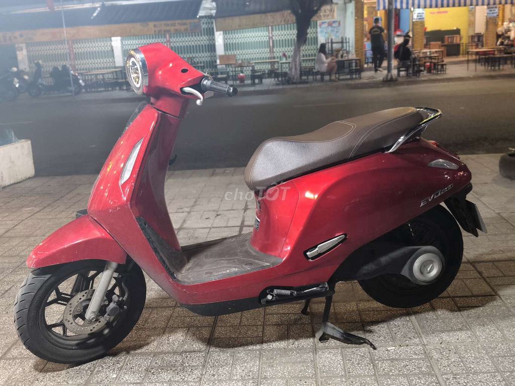 Dư Dùng Nên Bán Xe Vinfat Bản Full Veo 200. Mua bán Xe điện tại Thành phố Long Xuyên An Giang được đăng bởi BĐS LONG XUYÊN hình 3