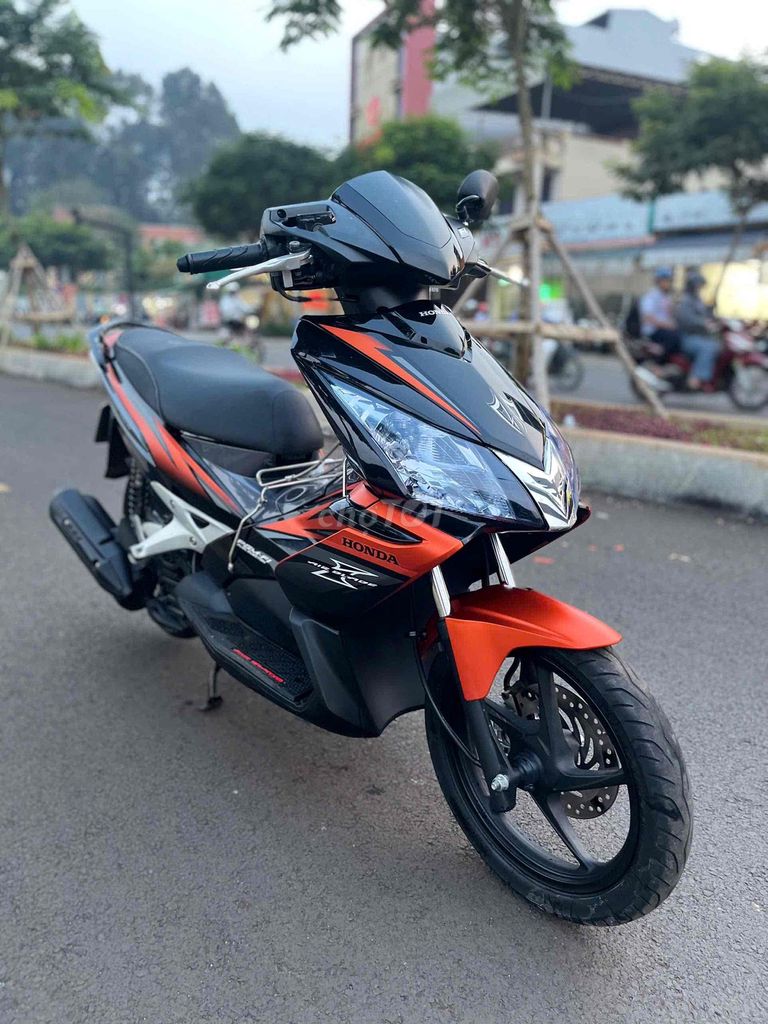 Honda Air Blade Fi 2009 Đen Cam. Mua bán Xe máy tại Thành phố Long Khánh Đồng Nai được đăng bởi Duy Linh Xe Máy Chợ Long Khánh  hình 4