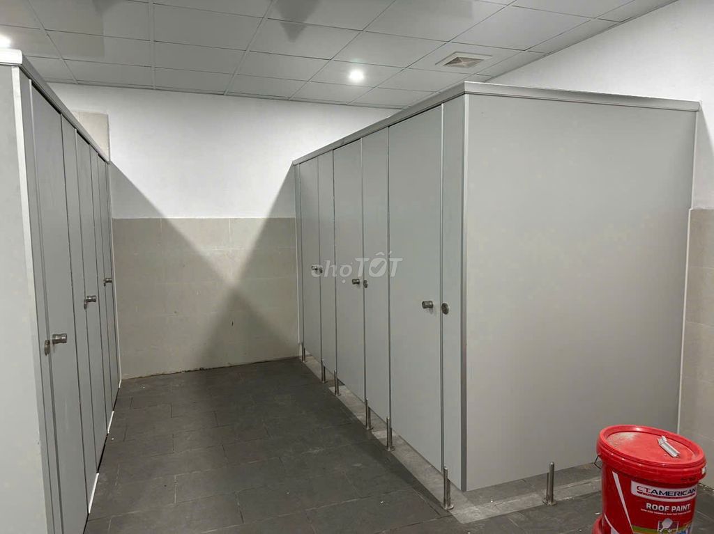 Vách ngăn vệ sinh Compact HPL. Mua bán Thiết bị vệ sinh, nhà tắm tại Huyện Hóc Môn Tp Hồ Chí Minh được đăng bởi Vách ngăn nhà vệ sinh Compact HPL hình 1