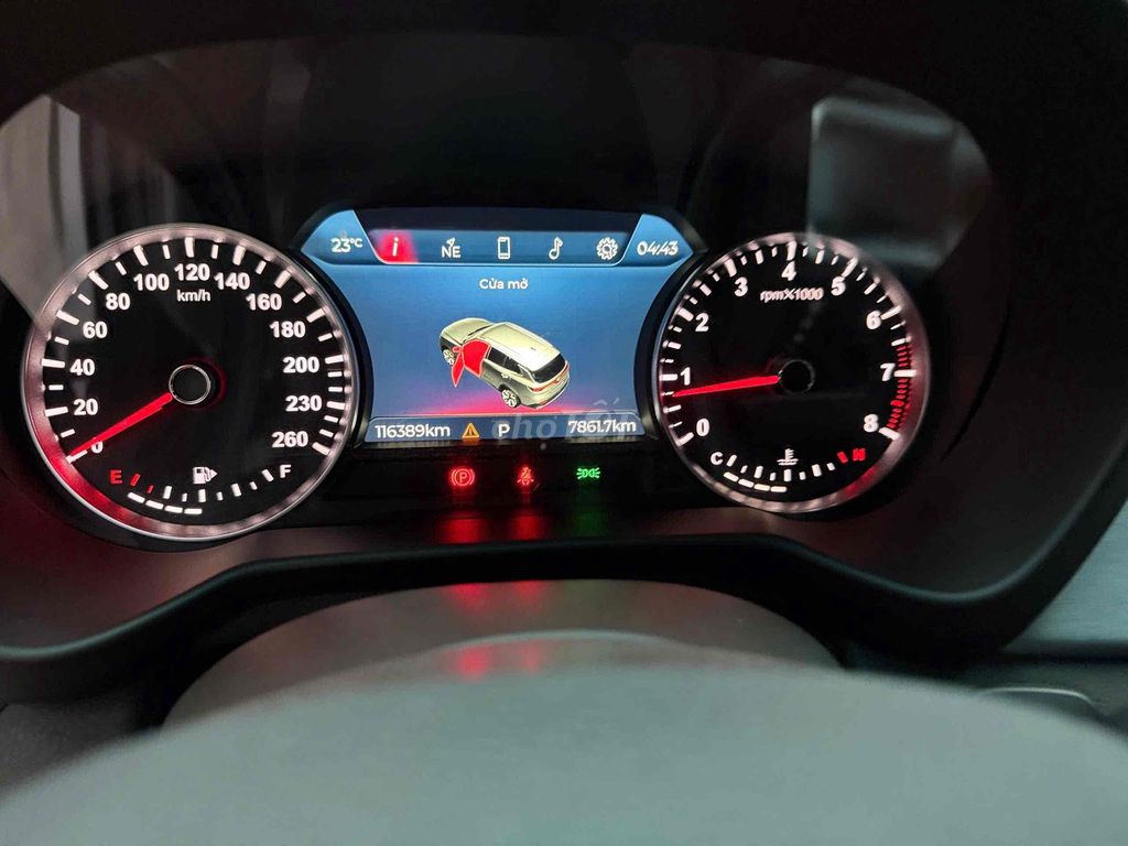 Vinfast Lux SA 2021 Premium 110.000km. Mua bán Ô tô tại Quận Thanh Xuân Hà Nội được đăng bởi Trần Quang Huy hình 6