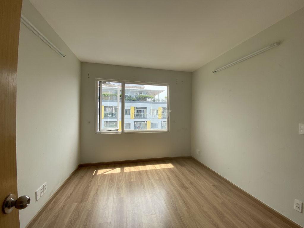 Charmington -đủ 3 dạng căn 1-2-3PN giá từ 15 triệu/ tháng LH Em Số 181, Cao Thắng, Phường 12, Quận 10, Tp Hồ Chí Minh Quận 10 Tp Hồ Chí Minh