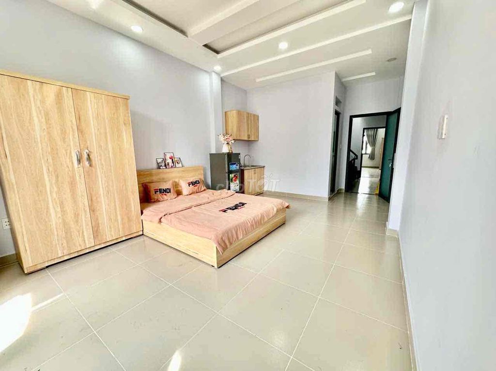 STUDIO BANCOL 45m2 NGAY CHỢ HẠNH THÔNG TÂY