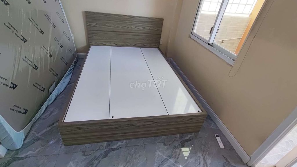 Giường ngủ 1m4 x 2m Hiện đại. Mua bán Giường, chăn ga gối nệm tại Quận Tân Bình Tp Hồ Chí Minh được đăng bởi Văn Thọ hình 1
