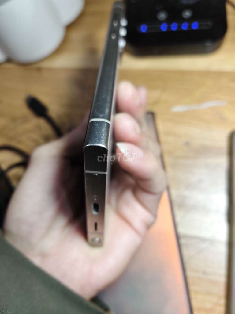 Samsung S24 Ultra 256GB Bạc Đã sử dụng. Mua bán Điện thoại tại Quận Hồng Bàng Hải Phòng được đăng bởi minh chung hình 1