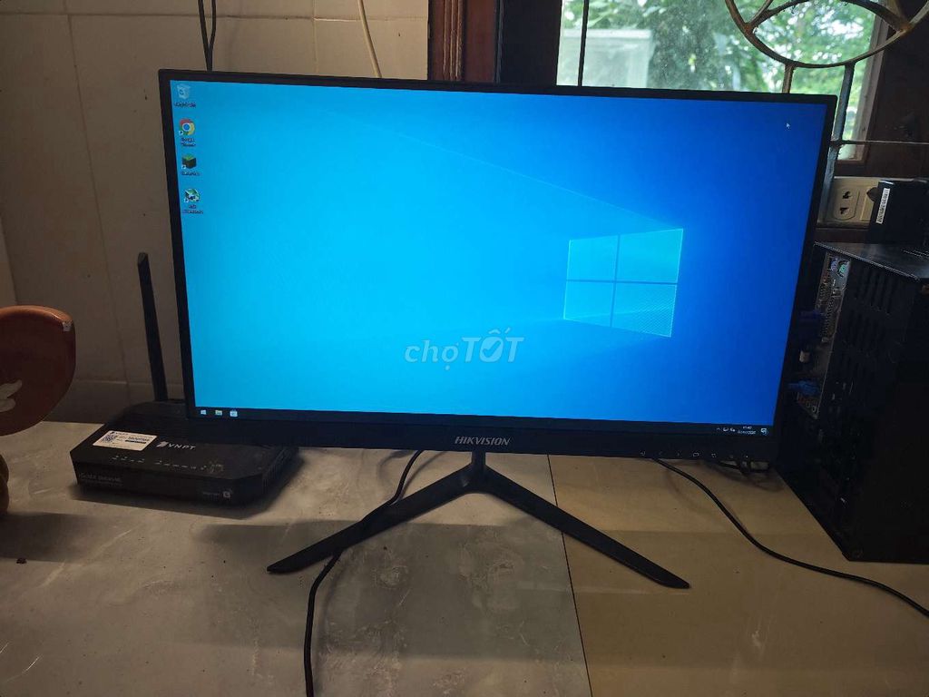 Màn hình 22 inch Hikvision Đen Cao Rộng. Mua bán Phụ kiện (Màn hình, Chuột...) tại Huyện Vũng Liêm Vĩnh Long được đăng bởi TGK SHOP hình 1
